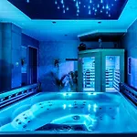Strasbourg - Cerf - Prive, Sauna, Borne D'arcade, Babyfoot Ittenheim