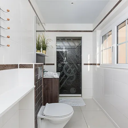 Ferienhaus Strasbourg - Cerf - Prive, Sauna, Borne D'arcade, Babyfoot Ittenheim