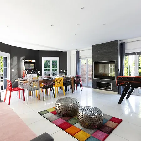 Ferienhaus Strasbourg - Cerf - Prive, Sauna, Borne D'arcade, Babyfoot