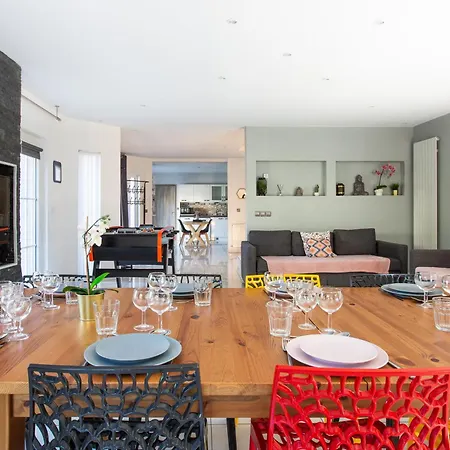 Ferienhaus Strasbourg - Cerf - Prive, Sauna, Borne D'arcade, Babyfoot *