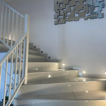 Strasbourg - Cerf - Prive, Sauna, Borne D'arcade, Babyfoot