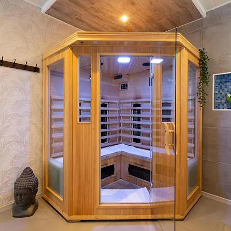 Strasbourg - Cerf - Prive, Sauna, Borne D'arcade, Babyfoot * Ittenheim