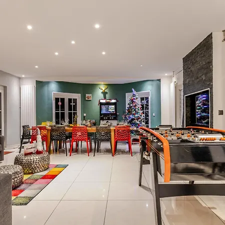 Strasbourg - Cerf - Prive, Sauna, Borne D'arcade, Babyfoot * Ittenheim